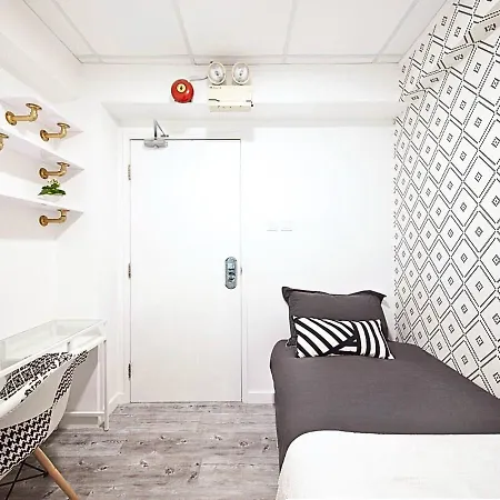Pillows Coliving Hong Kong Exterior photo